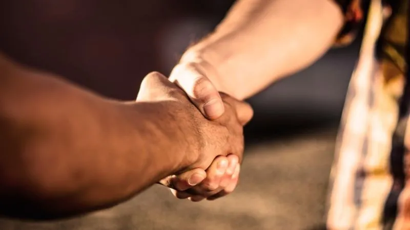 wspolpraca-sasiadow-pluskwy-w-bloku