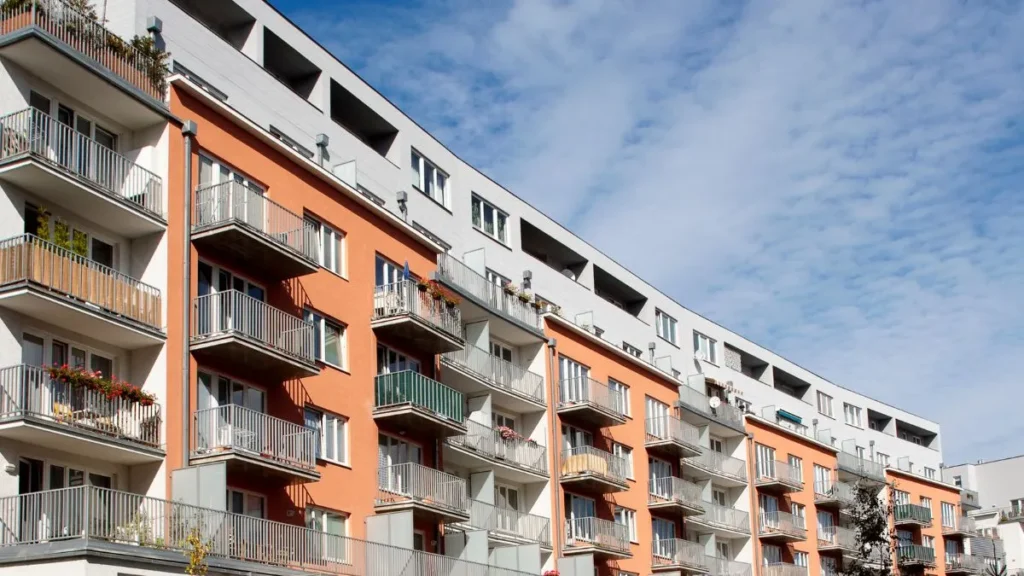 pluskwy-we-wspolnych-czesciach-bloku